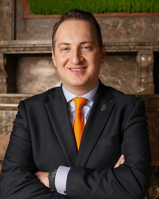 Garry Krugljakow, Gründer von Panik-Media